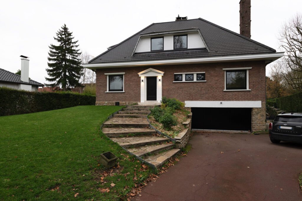 Rénovation d&rsquo;une maison de 230 m² à Croix