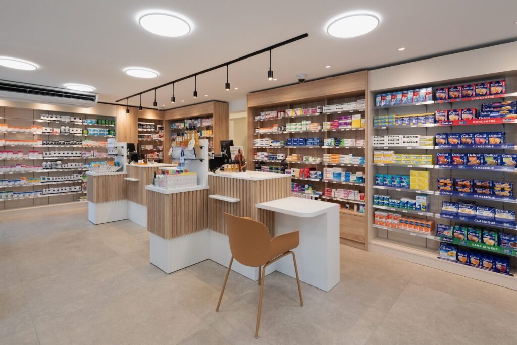 Rénovation complète d&rsquo;une pharmacie en site occupé