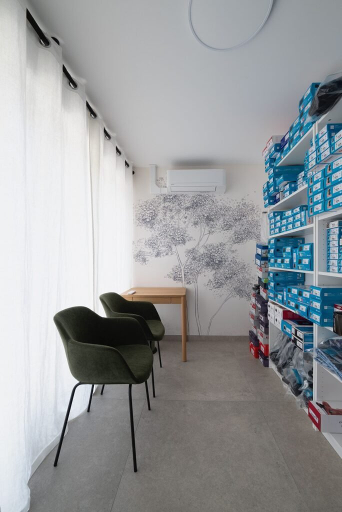 Rénovation complète d&rsquo;une pharmacie en site occupé — photo 8